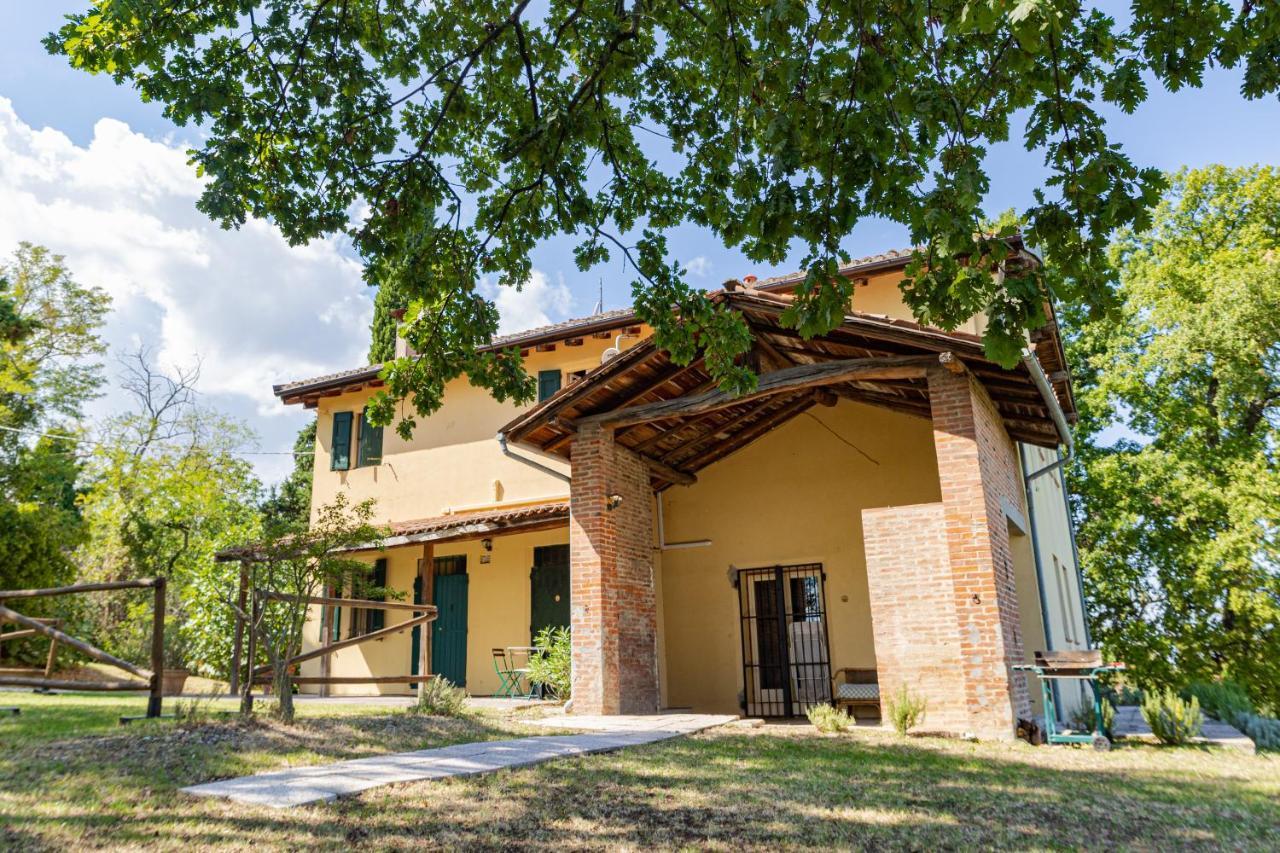 Agriturismo Montevecchio Isolani Monte San Pietro Exteriör bild