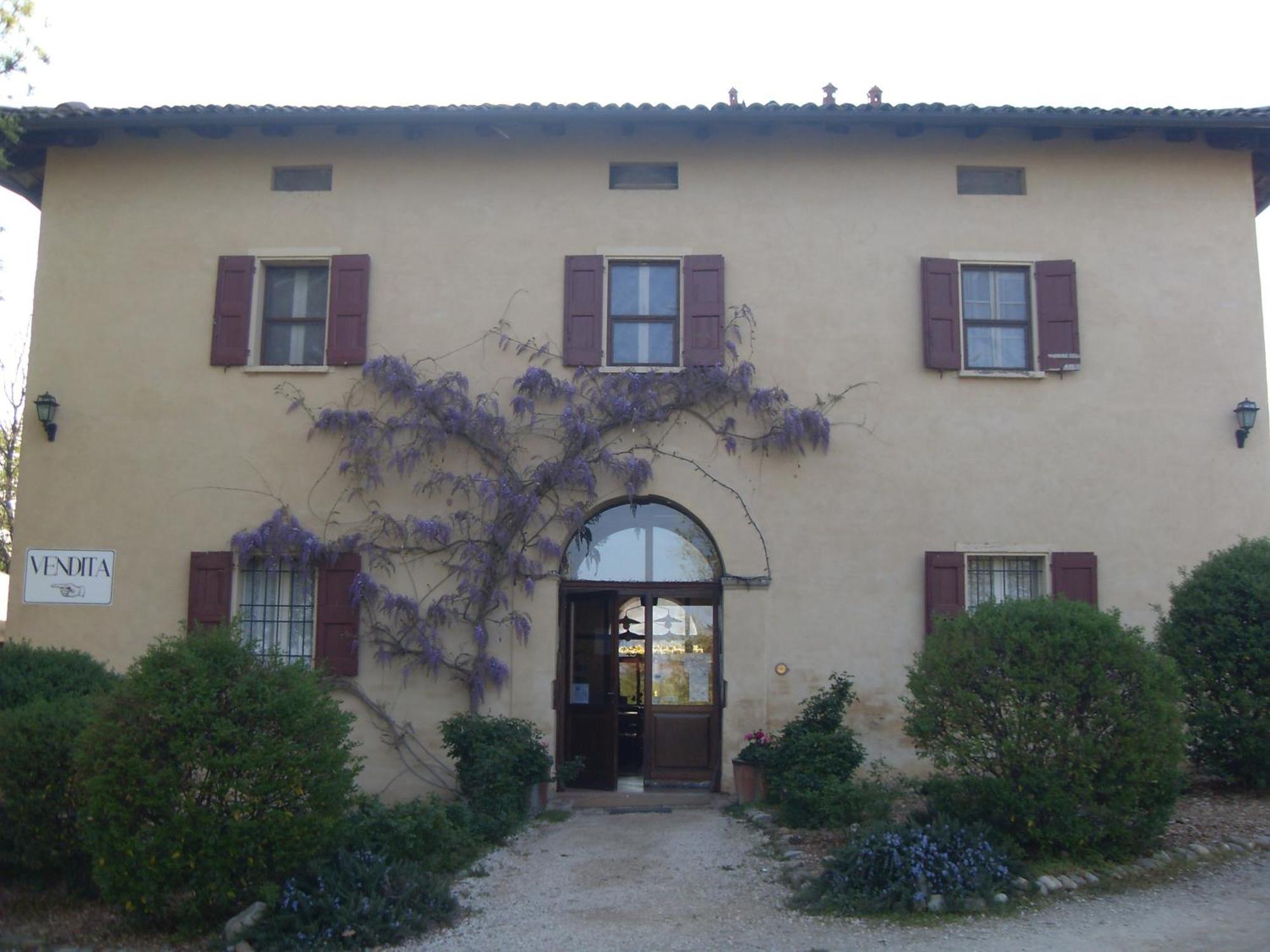 Agriturismo Montevecchio Isolani Monte San Pietro Exteriör bild